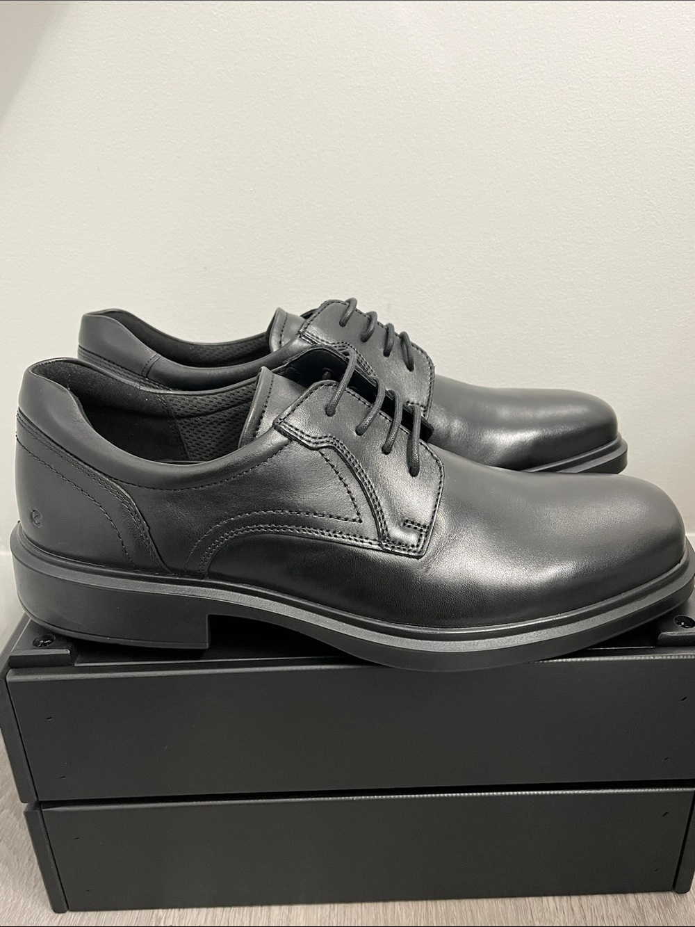 Ecco Helsinki 2 Derby dress shoes oxfords black leather size 42 US size 8-8.5